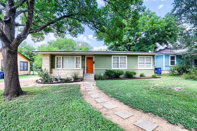 1402 Cullen Ave