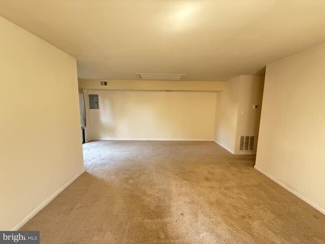 8415 Benecia Ct in Alexandria, VA - Building Photo - Building Photo