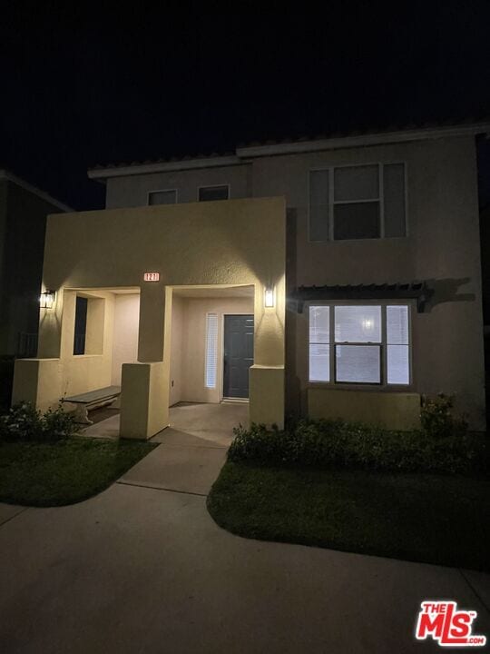 121 Cancion Way in Los Angeles, CA - Building Photo - Building Photo