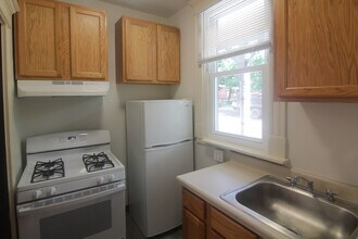 424 Franklin Ave, Unit 1 in Pittsburgh, PA - Foto de edificio - Building Photo