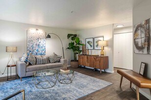 Avana One Zero Nine in Vancouver, WA - Building Photo