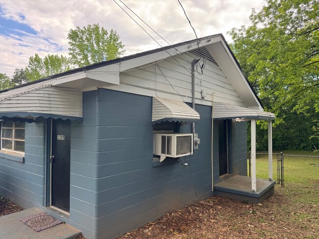 1325 Spellman Ave in Griffin, GA - Building Photo - Building Photo