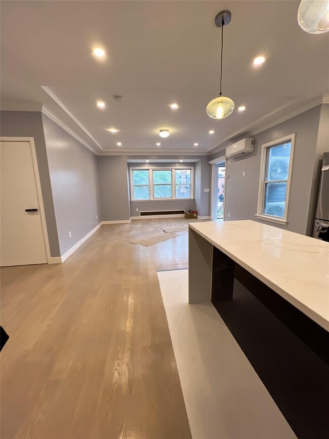 215-6 40th Ave in Queens, NY - Building Photo - Building Photo