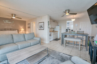 5700 Bonita Beach Rd SW in Bonita Springs, FL - Building Photo