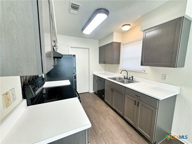 property at 2221 Michigan St