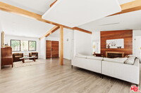 3469 Mandeville Canyon Rd in Los Angeles, CA - Building Photo - Building Photo