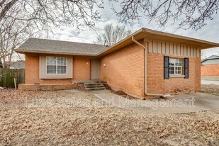 236 NW 85th St in Oklahoma City, OK - Building Photo