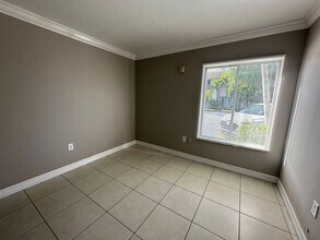 1830 Maravilla Ave in Ft. Myers, FL - Building Photo - Building Photo