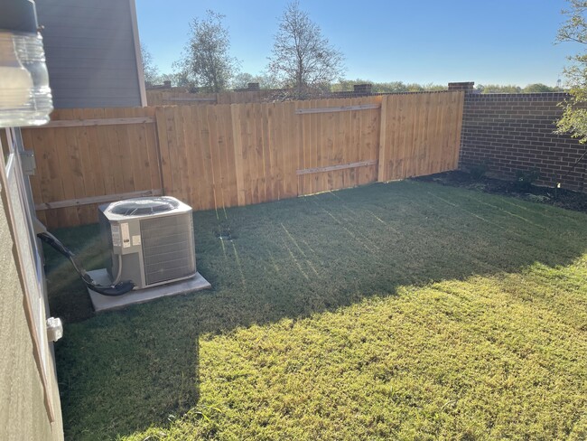 315 Stone Ct in Princeton, TX - Building Photo - Building Photo