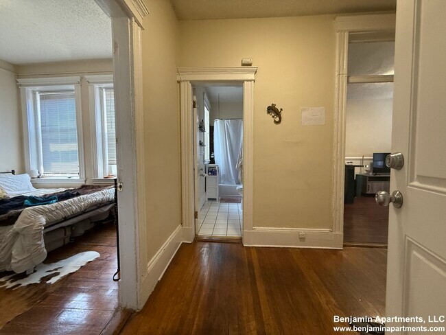 872 Huntington Ave, Unit 11 in Boston, MA - Building Photo - Building Photo