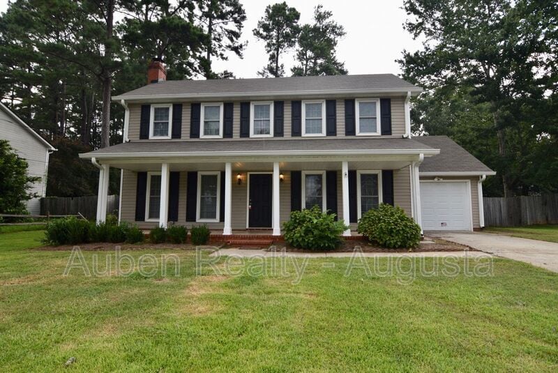 490 Pheasant Run Dr in Evans, GA - Building Photo