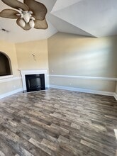 3909A Nantucket Rd in Greenville, NC - Building Photo - Building Photo