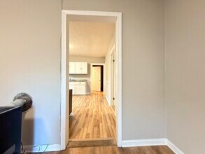 16 1/2 Winslow St in Worcester, MA - Building Photo - Building Photo