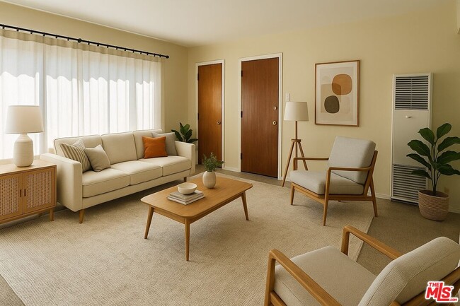 property at 828 N Alta Vista Blvd