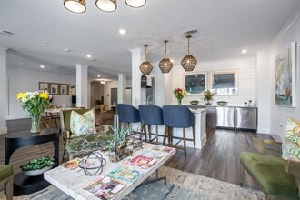 Anthem Senior Living-MUST BE AGE 62+ TO APPLY in Atlanta, GA - Building Photo - Interior Photo