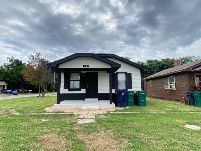 property at 1400 S Youngs Blvd
