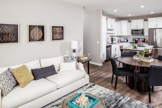 The Reserve at Arbor Lakes in Maple Grove, MN - Building Photo - Building Photo