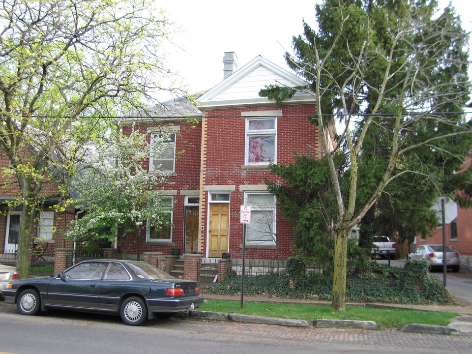239 E Whittier St, Unit 239 E Whittier in Columbus, OH - Building Photo