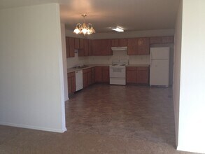 1915 Almond Ave in Greeley, CO - Building Photo - Building Photo