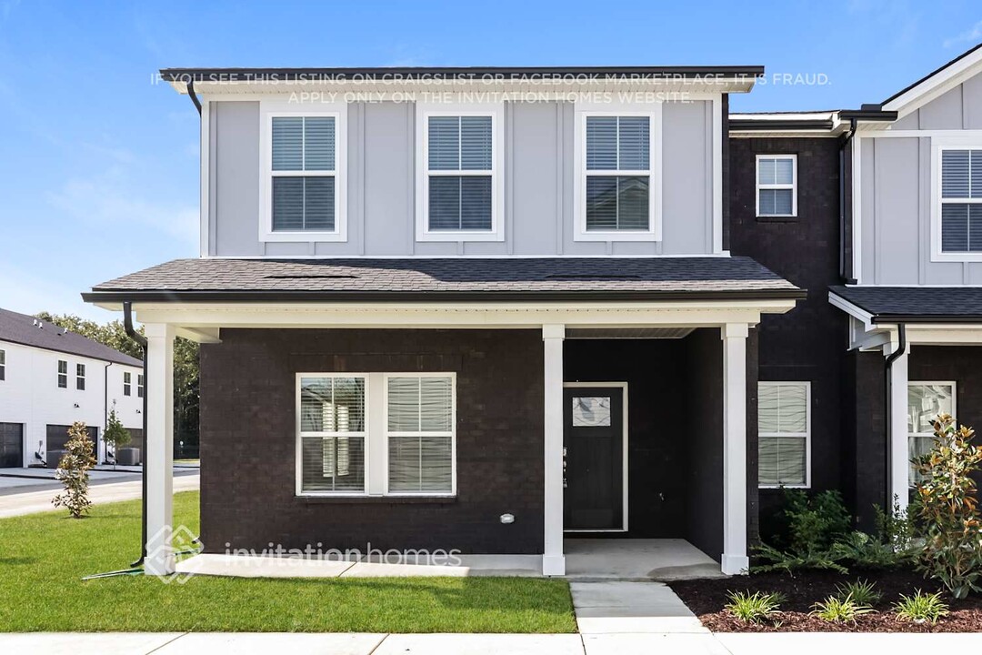 181 Maybrook Dr in Lebanon, TN - Foto de edificio