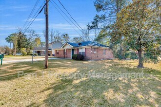 1835 Upson St in Savannah, GA - Building Photo - Building Photo