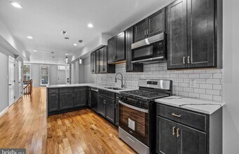 1704 E Chase St in Baltimore, MD - Building Photo - Building Photo