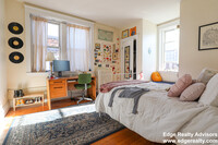 317 Saint Paul St, Unit 3 in Brookline, MA - Foto de edificio - Building Photo