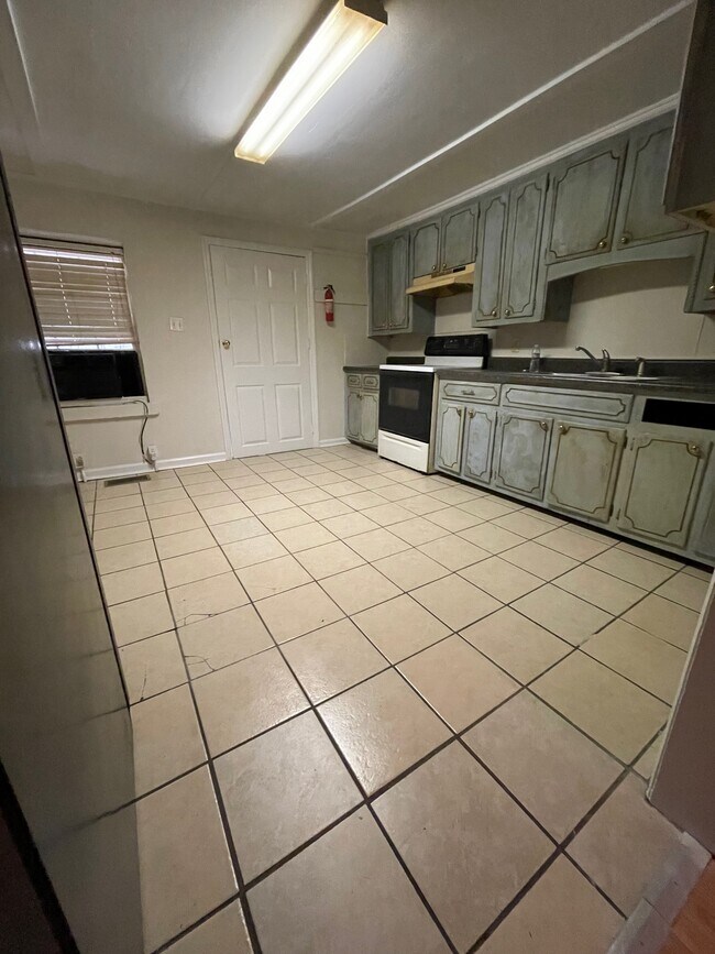 7800 Churchill Dr Rentals in Leeds, AL