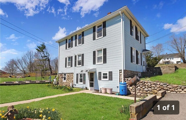 8 Service St, Unit 1st Floor -2200 per month