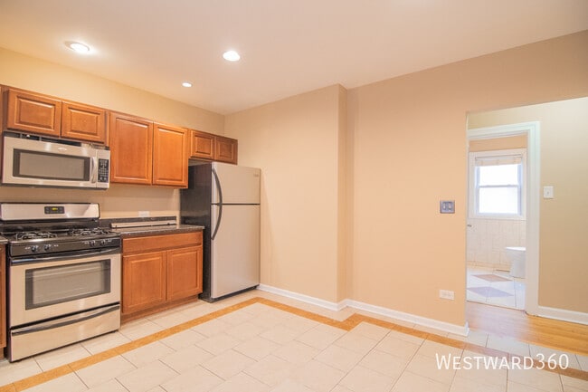 12123 S Lafayette Ave in Chicago, IL - Building Photo - Building Photo