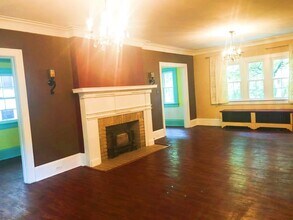 91 N Portage Path in Akron, OH - Building Photo - Building Photo