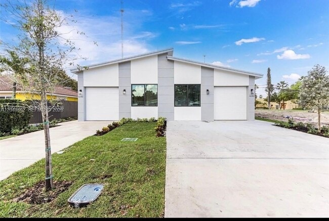 property at 6140 SW 39th St
