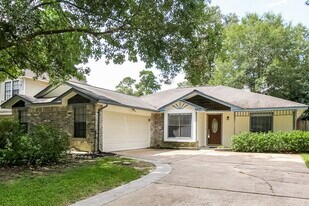 5207 Village Springs Dr in Humble, TX - Building Photo