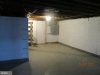 909 St Dunstans Rd photo'