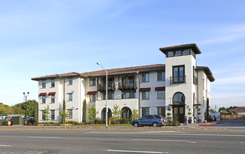 Camino Del Rey Senior Apartment Homes in Santa Clara, CA - Building Photo - Building Photo