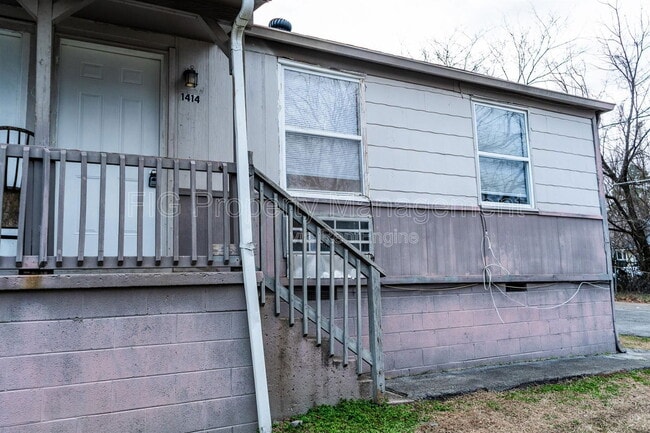 property at 1414 Chicago Ave