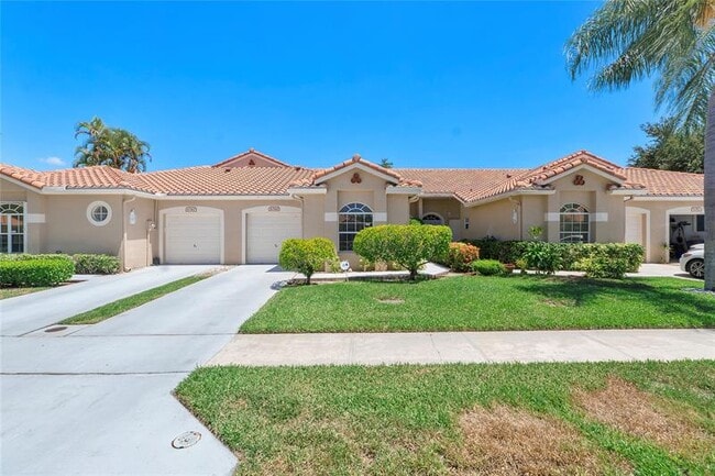 6344 Long Key Ln in Boynton Beach, FL - Foto de edificio - Building Photo