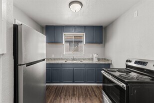 5718 Pickfair St in Houston, TX - Building Photo