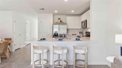 8415 Gower Trl in Wildwood, FL - Building Photo - Building Photo