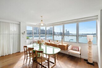11 Island Ave in Miami Beach, FL - Building Photo - Building Photo