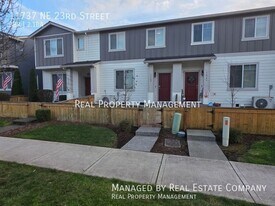 11737 NE 23rd St in Vancouver, WA - Building Photo