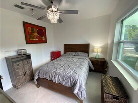 1365 NW 130th St in North Miami, FL - Building Photo