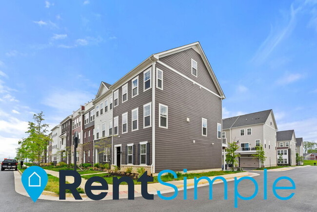 17663 Falcon Heights St in Dumfries, VA - Building Photo - Building Photo