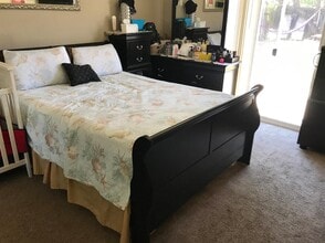 10178 Crawford Way in Sacramento, CA - Foto de edificio - Building Photo