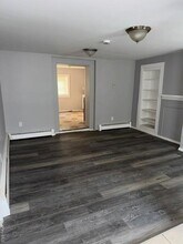 123 W Parmenter St in Newburgh, NY - Building Photo - Building Photo