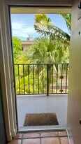 13000 SW 92nd Ave, Unit Briarwinds in Miami, FL - Building Photo
