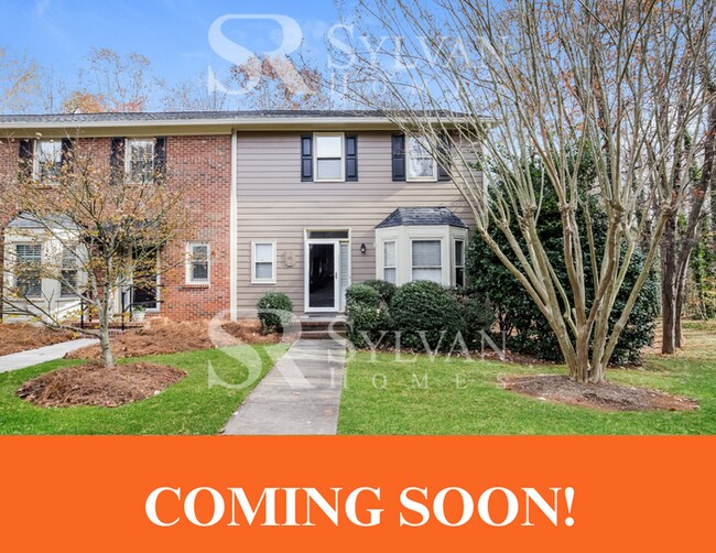 property at 40 Milpond Ln