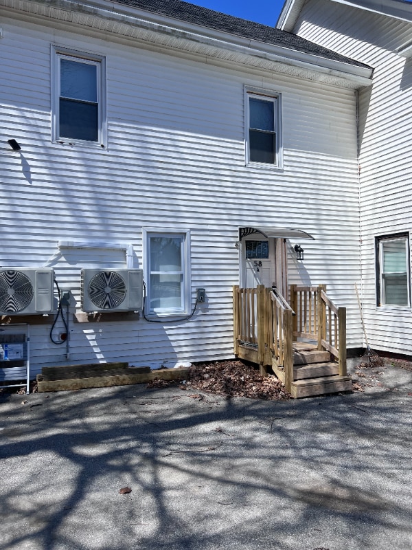 58 Walter St in Bangor, ME - Building Photo - Building Photo