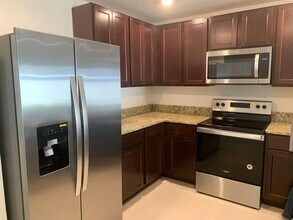 12159 White Cypress Pl in Riverview, FL - Building Photo - Building Photo