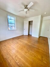 312 S 49th St, Unit A in Philadelphia, PA - Building Photo - Building Photo